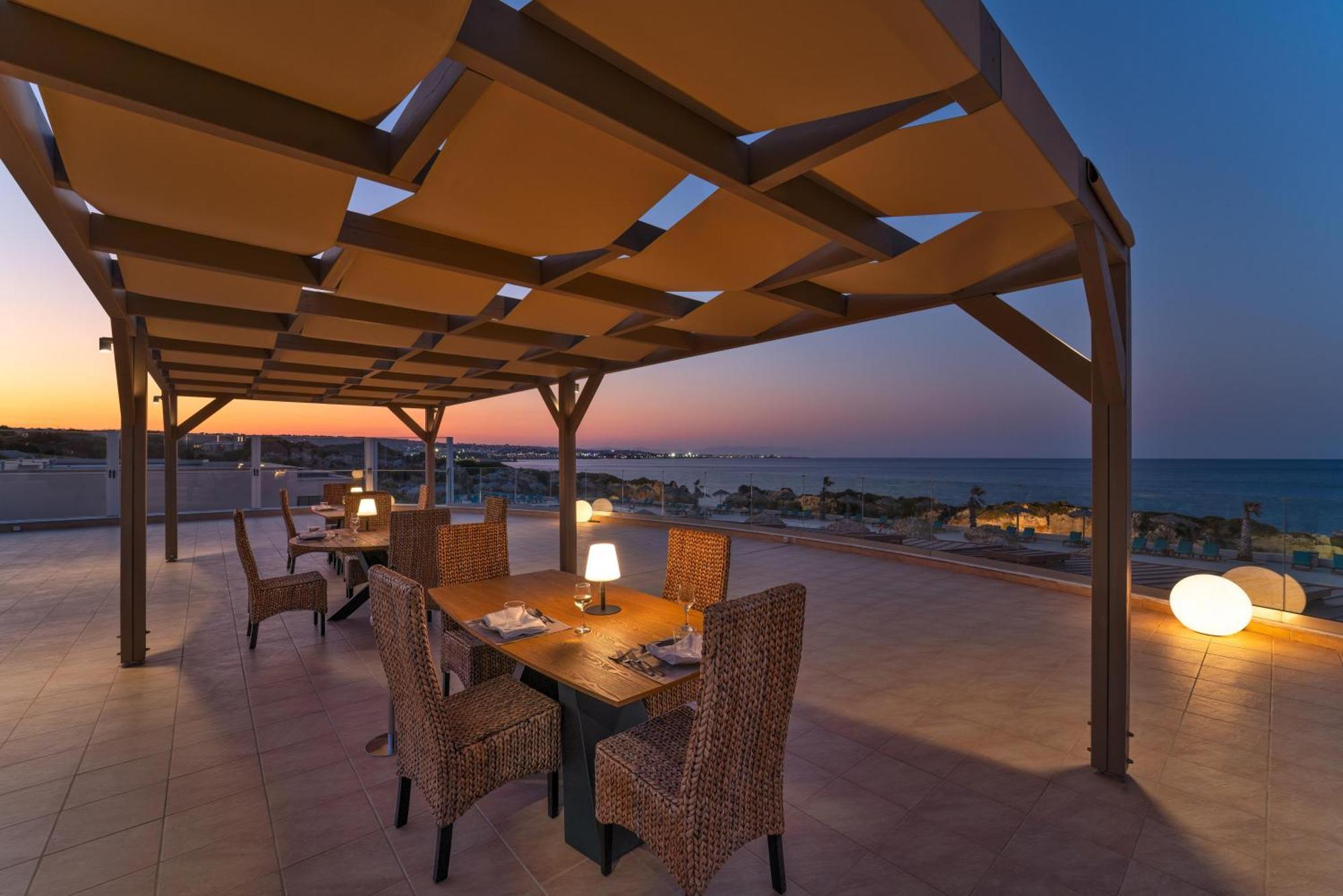 Kresten Royal Euphoria Resort Kallithéa Екстериор снимка
